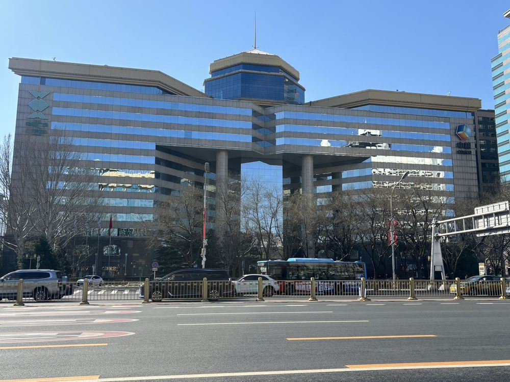 北京中粮广场外观图1